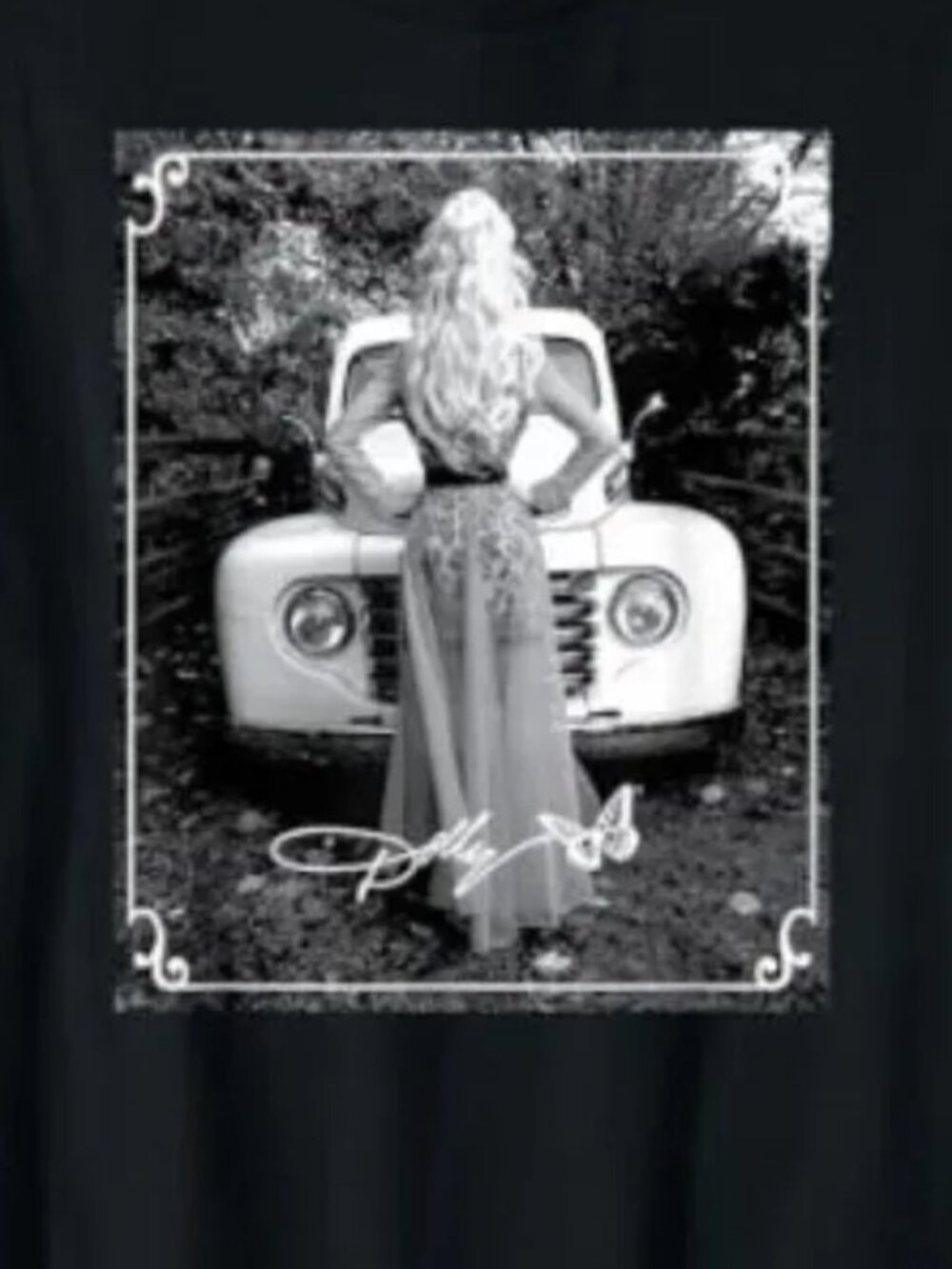Dolly Parton Truck Graphic T-Shirt Country Music Fan Merch Shirt - Picture 2 of 5